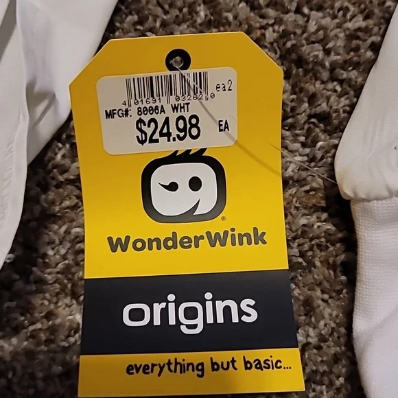 WonderWink White Snap-Front Scrub Top NWT - Picture 6 of 6